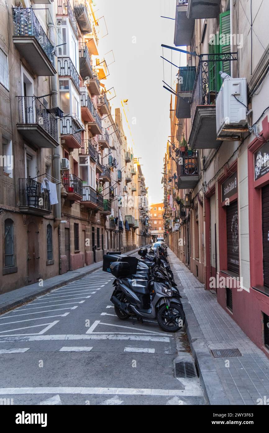 Street in Barcelonata, an old neighbourhood at the port of Barcelona ...