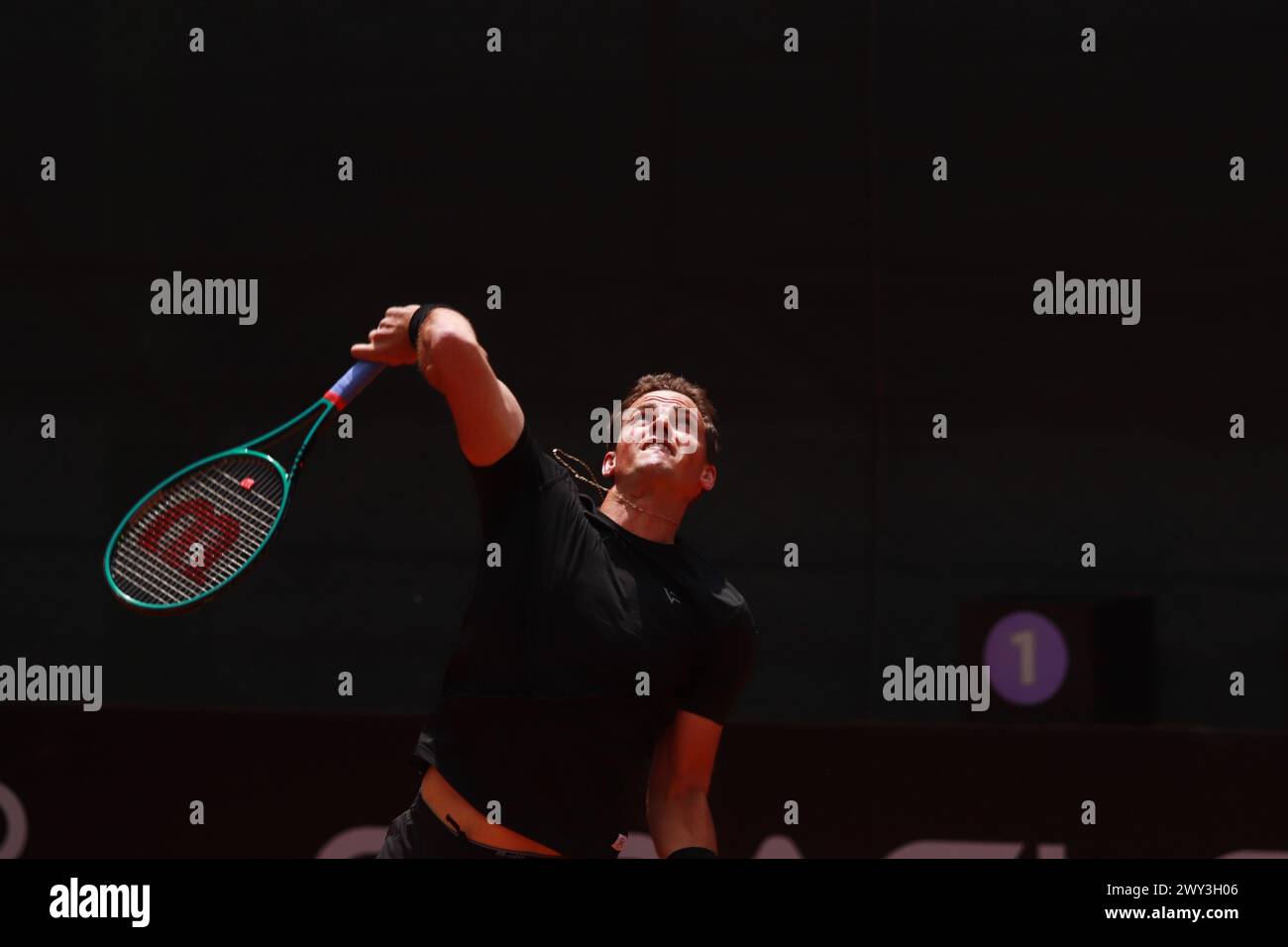 Mexico City, Mexico. 03rd Apr, 2024. Apr 3, 2024, Mexico City, Mexico: Vasek Pospisil (HRV) serves to Marc Kiser (USA) and Matías Soto (CHL) during the Day 4 of the Mexico City Open doubles match at Deportivo Chapultepec. on Apr 3, 2024, Mexico City, Mexico. (Photo by Carlos Santiago/Eyepix Group/Sipa USA) Credit: Sipa USA/Alamy Live News Stock Photo