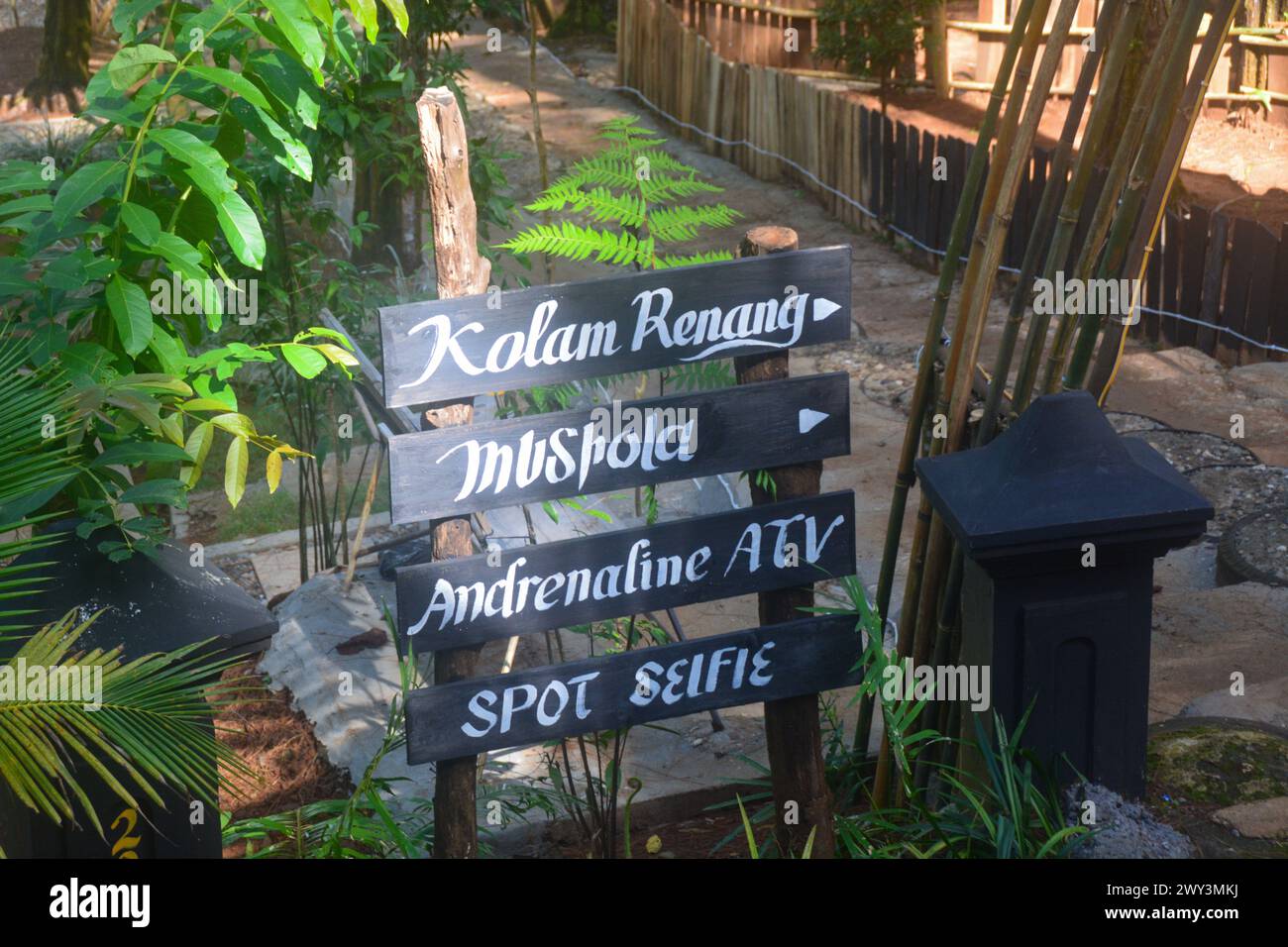 South east asia country hi-res stock photography and images - Alamy