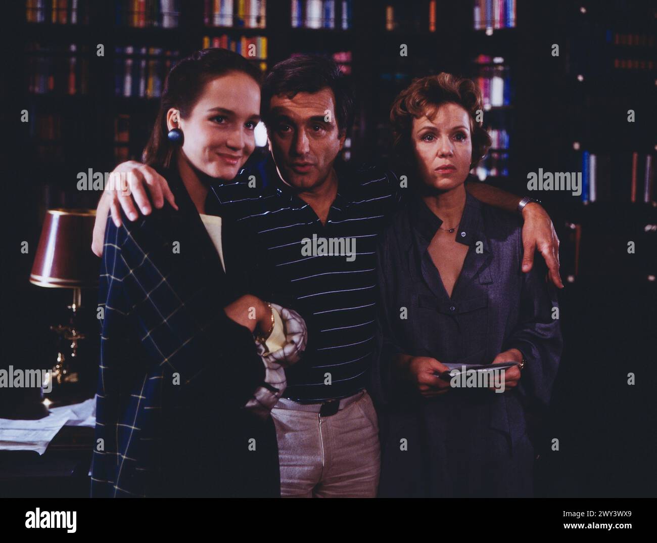Mord Menue, aka Das Mord Menü, ZDF Kriminalfilm, Deutschland, 1986, Regie: Michael Günther, Szene: Anouschka Renzi, Michael Degen, Witta Pohl Stock Photo