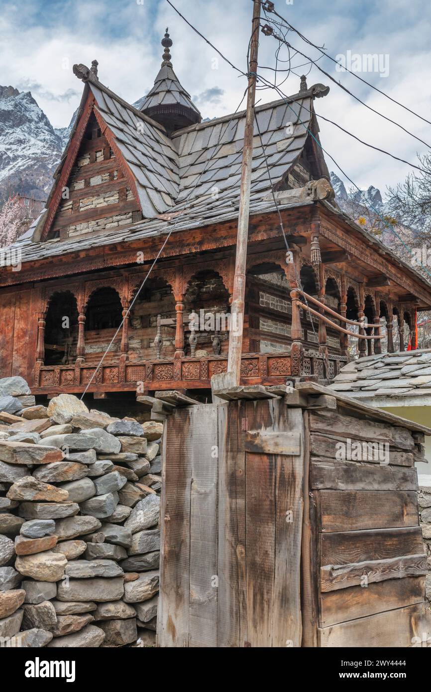 Traditional wooden house, Sangla, India Stock Photo