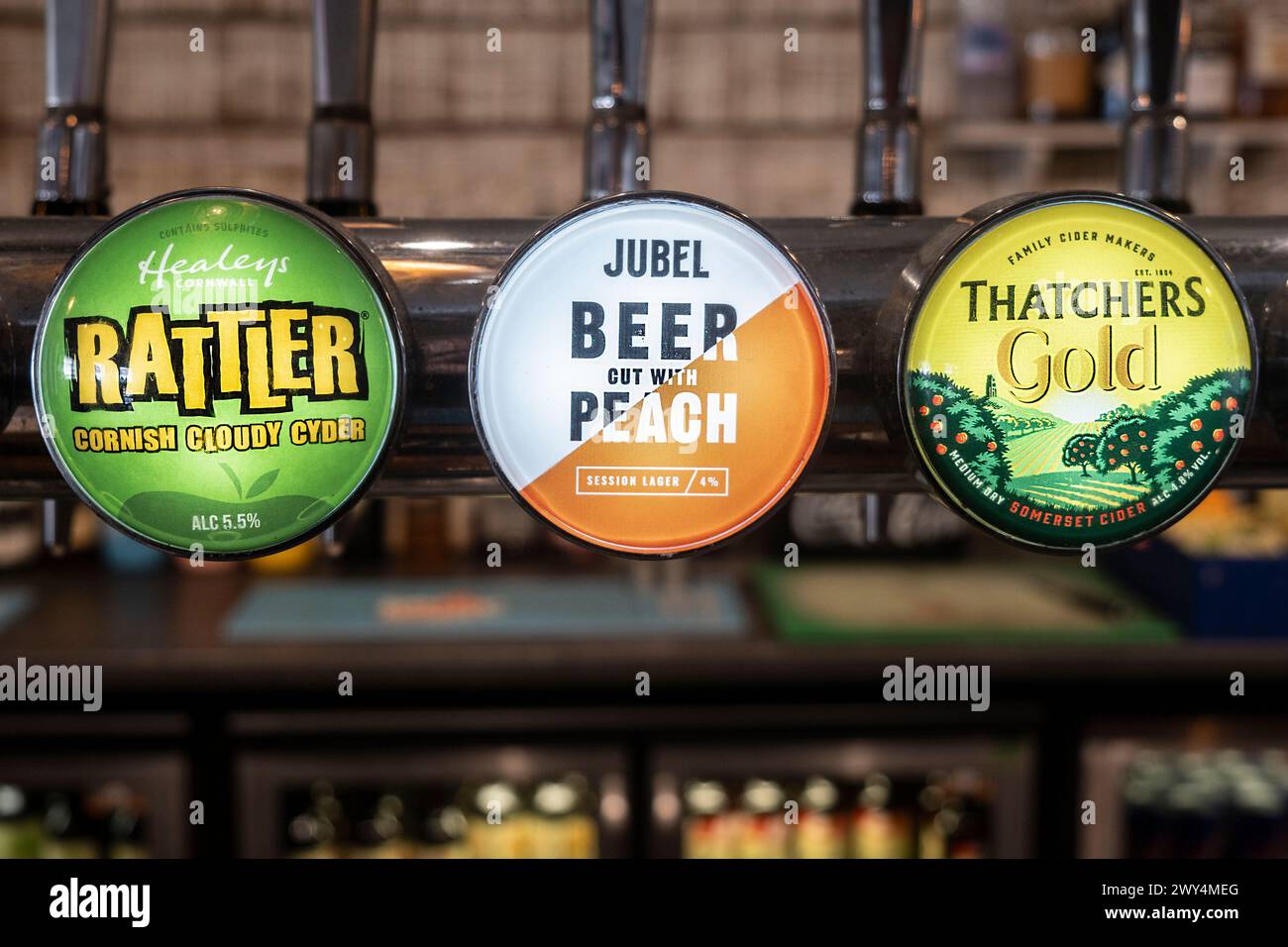 Cider pump hires stock photography and images Alamy