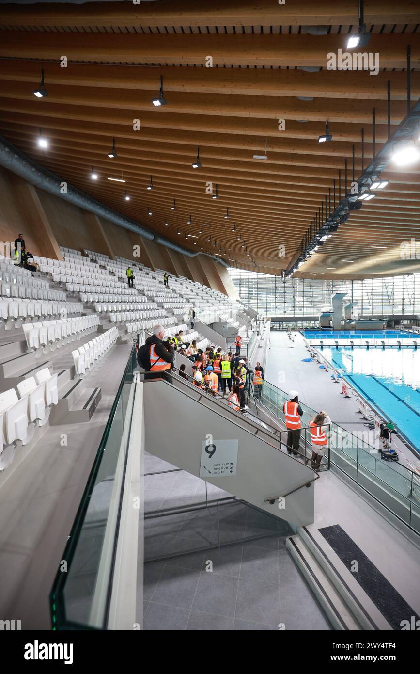 Aquatic centre paris 2024 hires stock photography and images Alamy