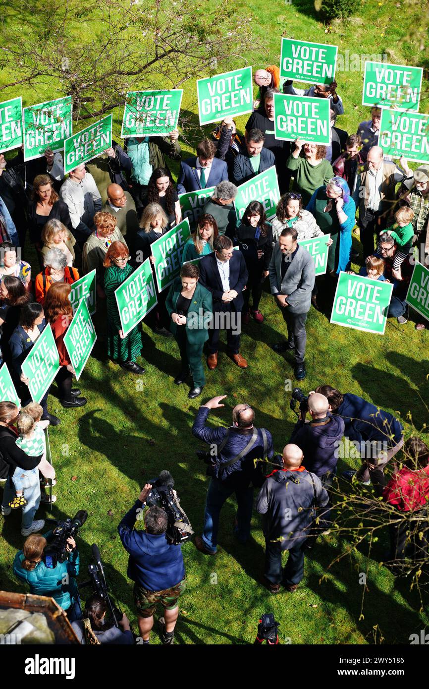 Green Party Co leaders Carla Denyer And Adrian Ramsay At Their Local green-party-co-leaders-carla-denyer-and-adrian-ramsay-at-their-local