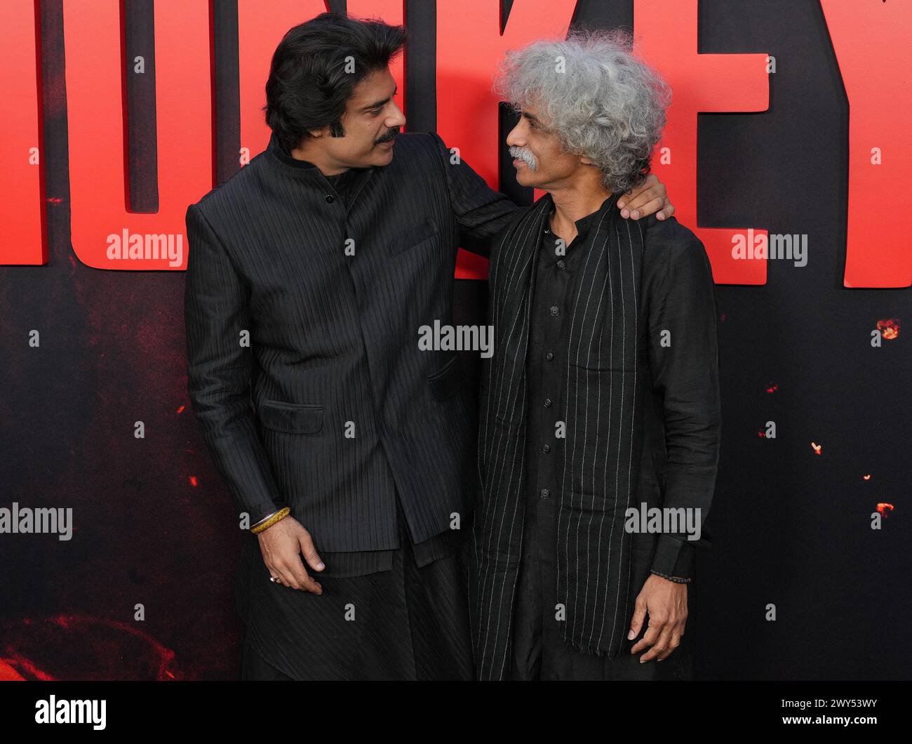 (L-R) Sikandar Kher and Makarand Deshpande at the Universal Pictures ...