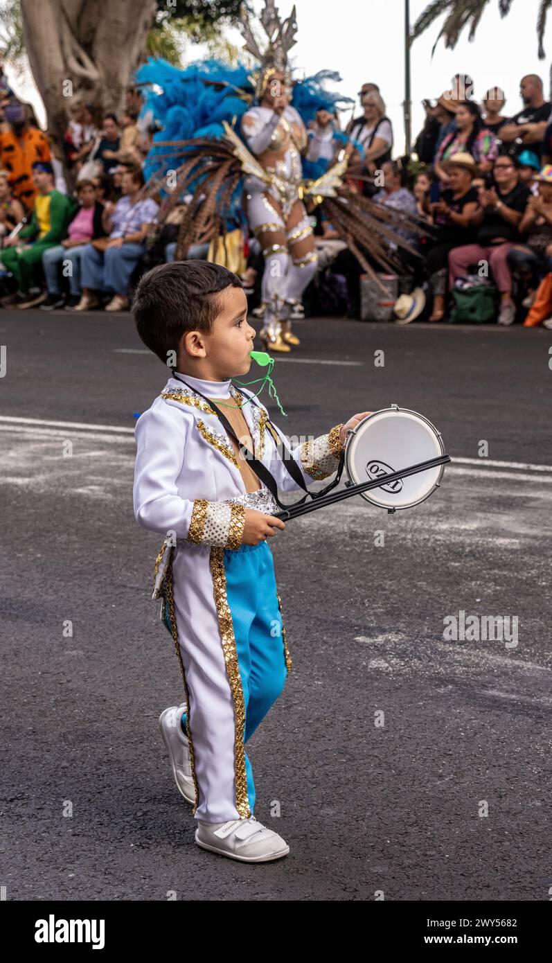 Costume child hi hi-res stock photography and images - Alamy