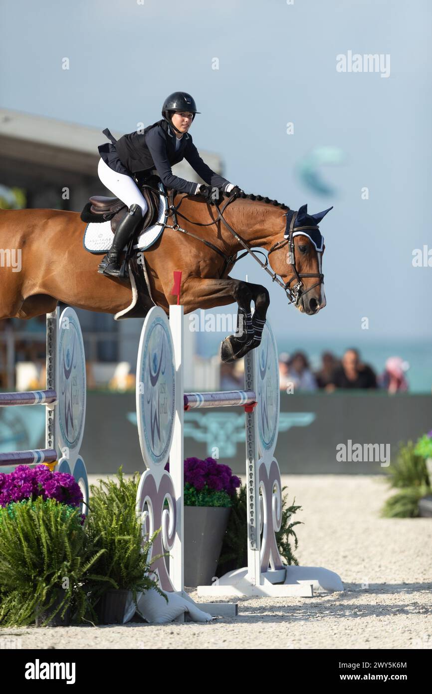 Miami Beach, USA - April 3, 2024. Clara Propp of the USA and riding Highway competes during the 1.40 Speed Class at Longines GCL Miami. Stock Photo