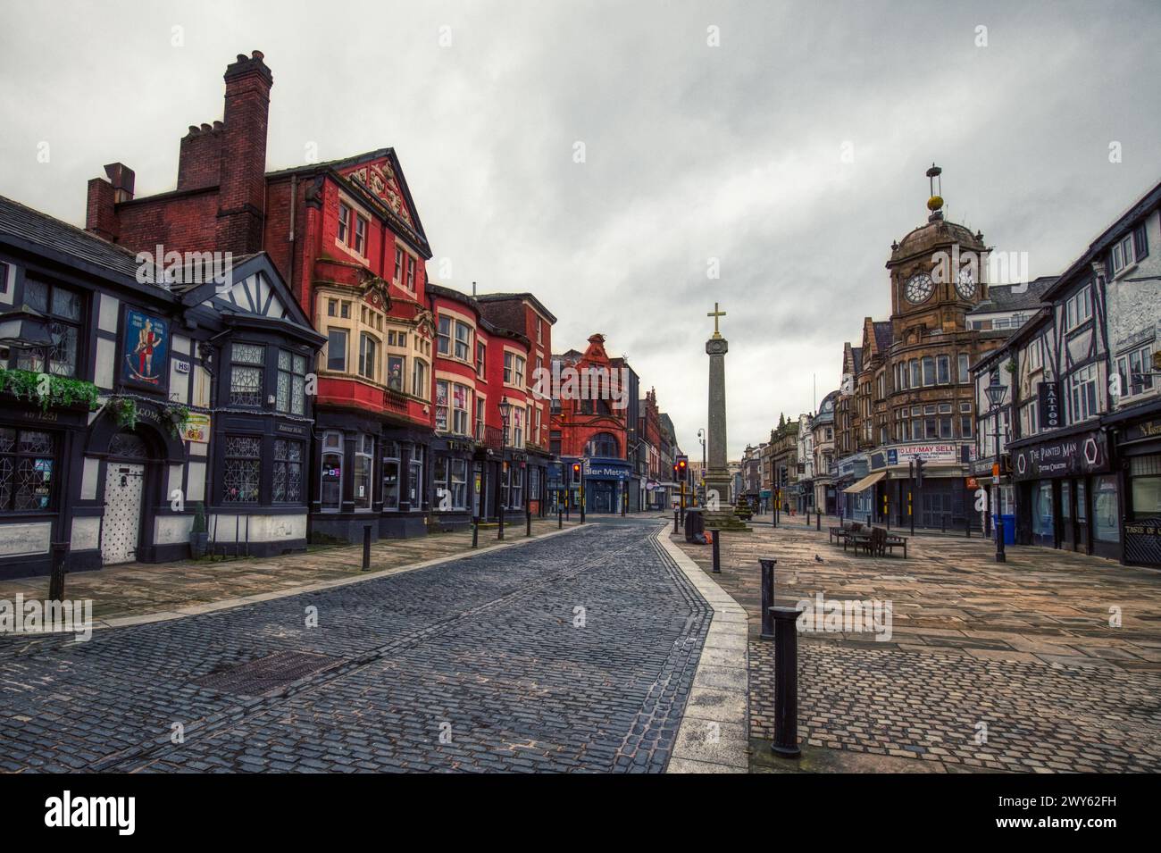 Old lancashire house hi res stock photography and images Alamy