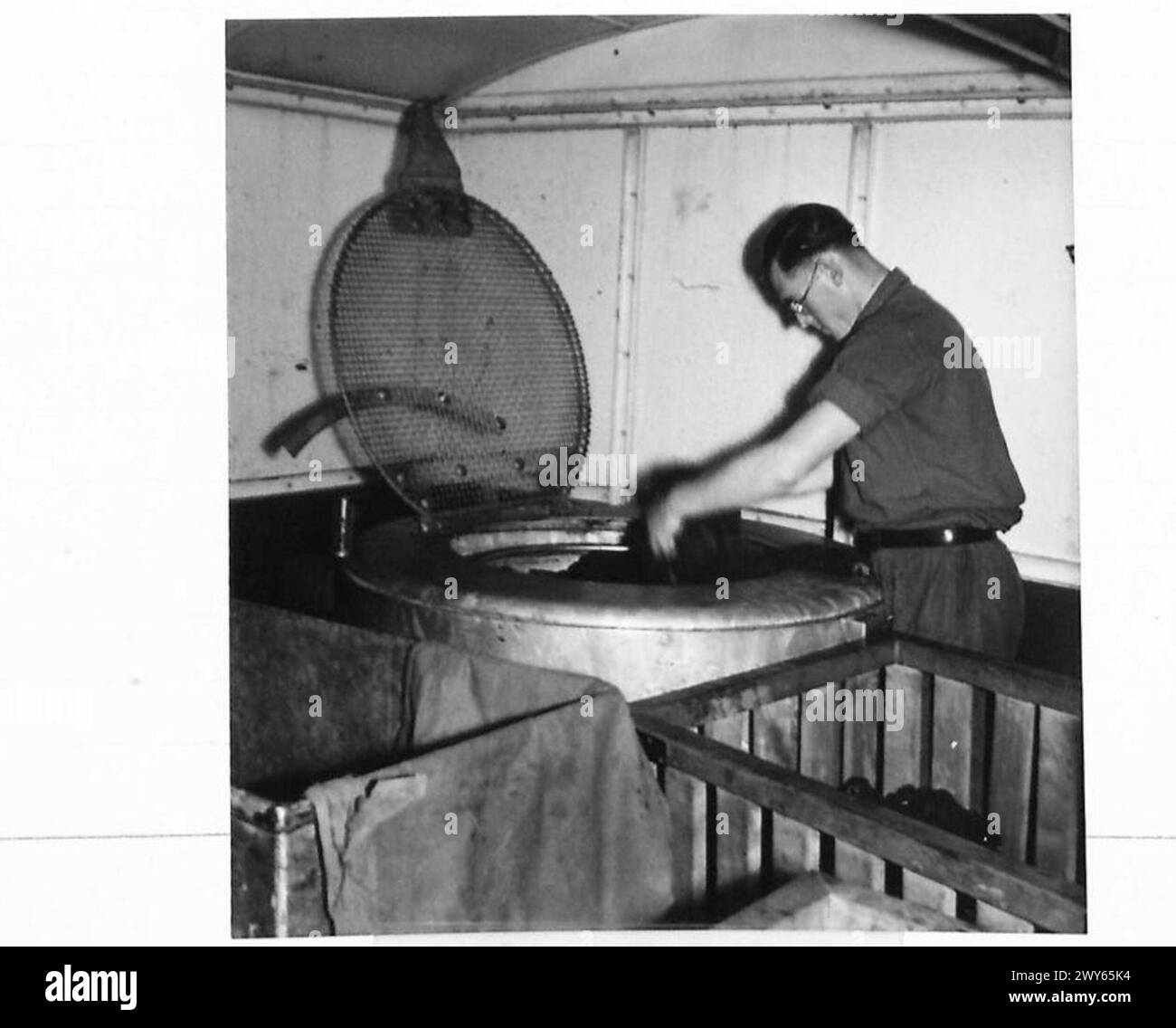 Hydro extractor hi-res stock photography and images - Alamy