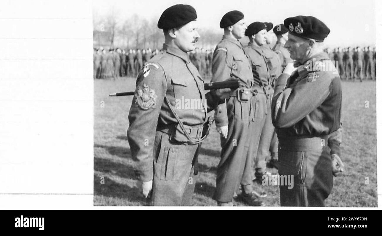 THE BRITISH ARMY IN NORTH-WEST EUROPE 1944-1946 - The C-in-C chatting to R.S.M.A. Spratley of Worksop. , British Army, 21st Army Group Stock Photo