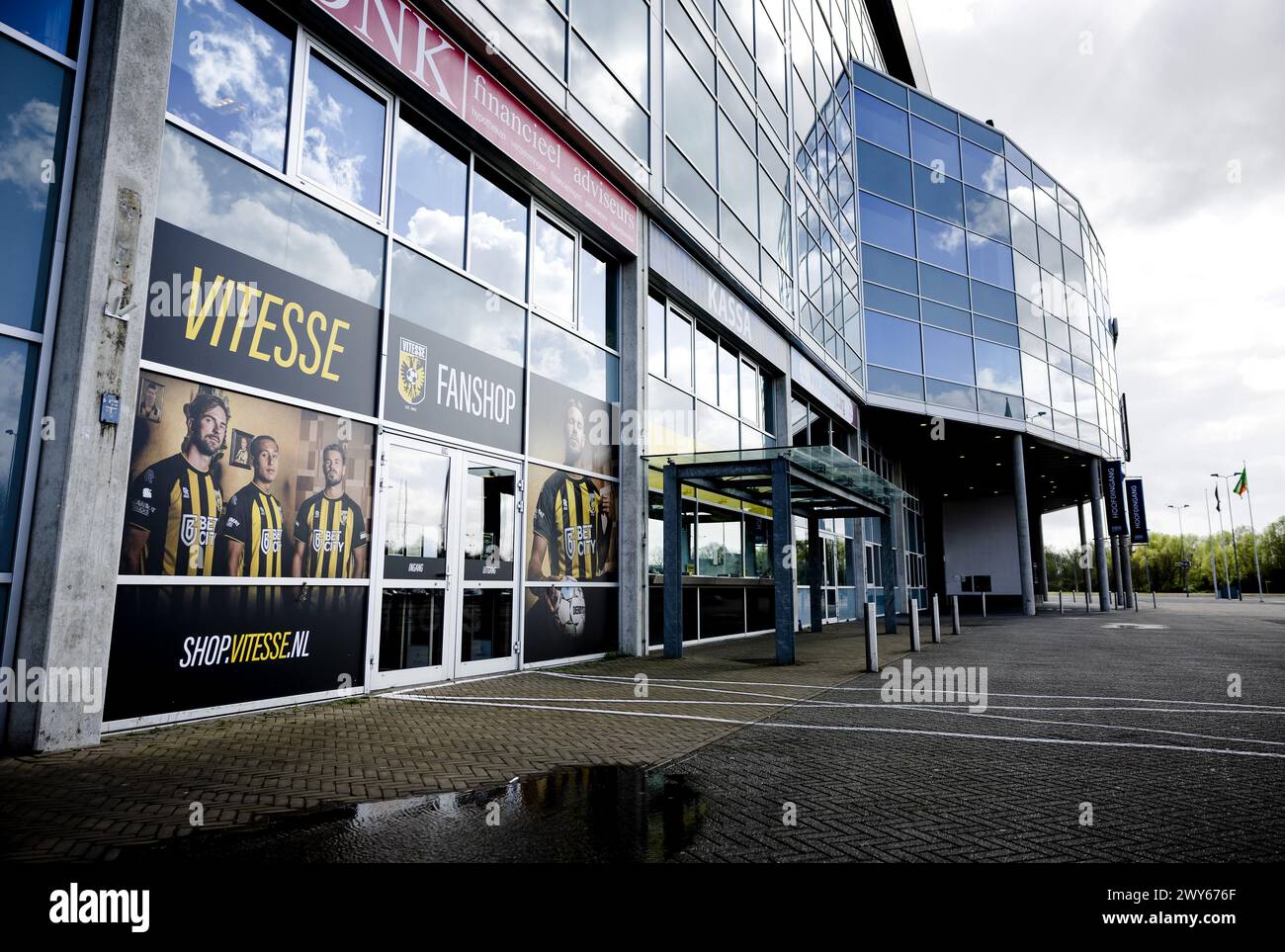 ARNHEM - The fan shop at the GelreDome stadium, home base of football club Vitesse. The football club is concerned about the withdrawal of the professional license. In addition to the financial problems, Vitesse is also having a very difficult year in terms of sport. The club is in seventeenth place and has to fear relegation. ANP SEM VAN DER WAL netherlands out - belgium out Stock Photo