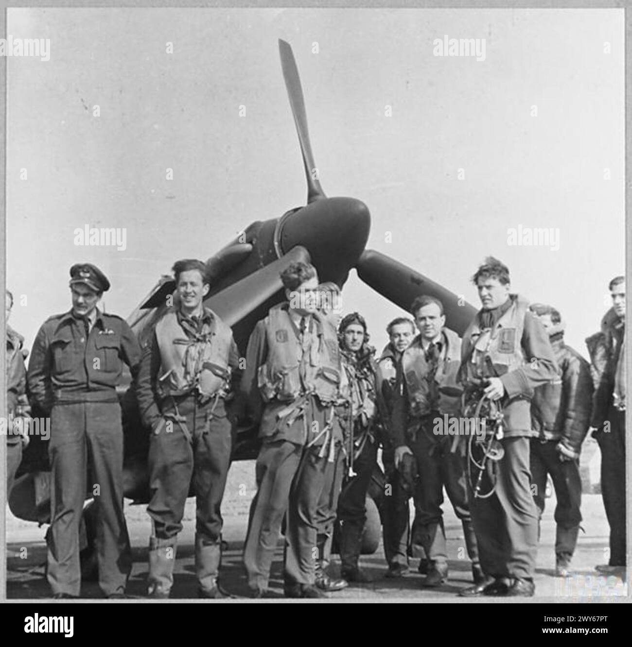China air force pilots training hi-res stock photography and images - Alamy