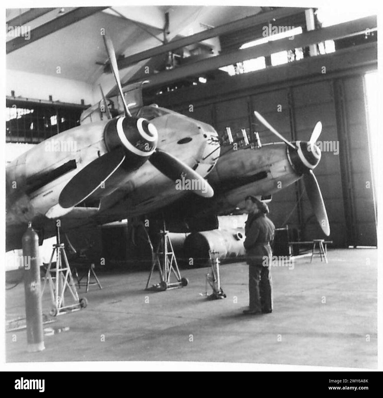 Captured Fighters Cut Out Stock Images Pictures Alamy captured-fighters-cut-out-stock-images-pictures-alamy