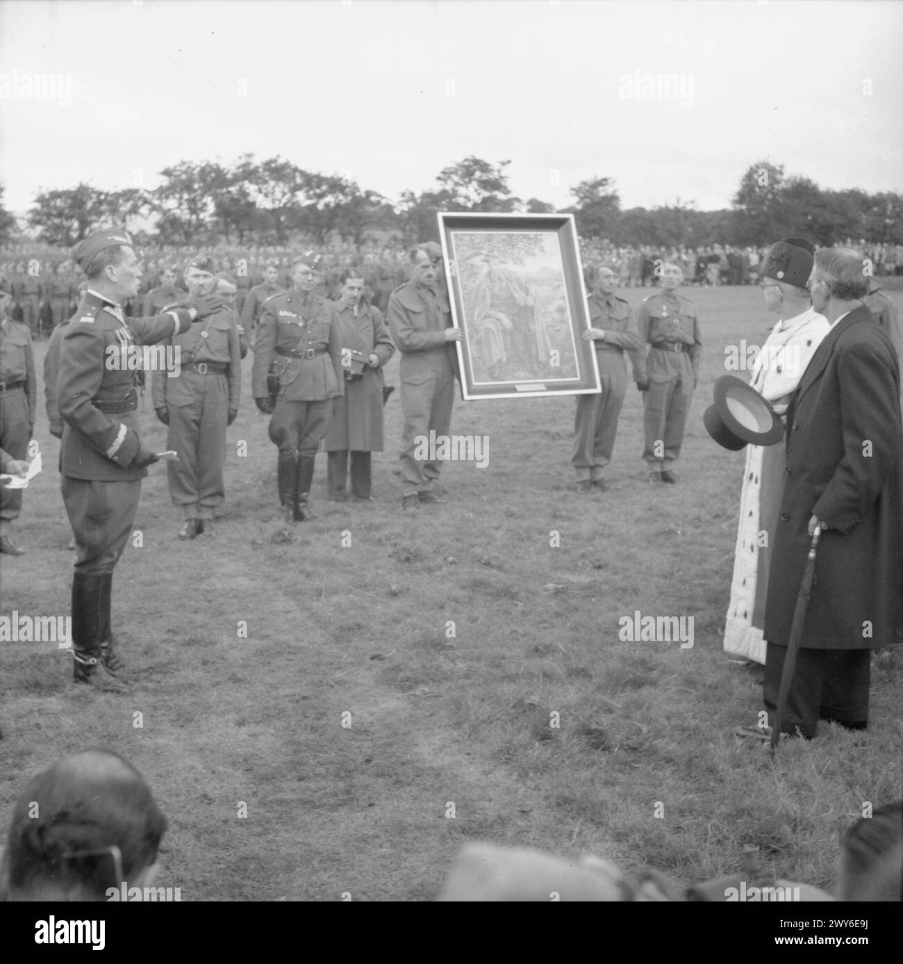 General Gustaw Paszkiewicz, Commander of the 1st Rifle Brigade (1st ...