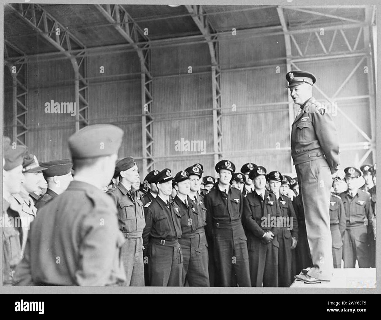 General Eisenhower addresses Dutch, British, and Dominion air crews in ...
