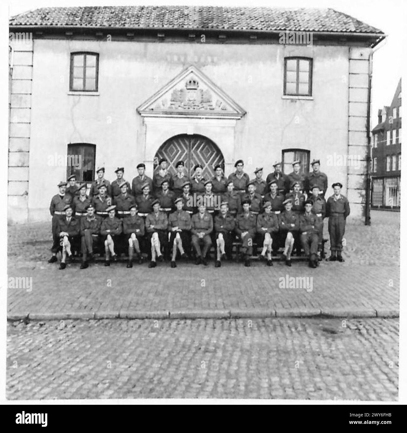 51ST HIGHLAND DIVISION INVESTITURE - Field Marshal Montgomery and Major General A.J.H.Cassels G.O.C. 51 st Division with officer recipients. , British Army, 21st Army Group Stock Photo