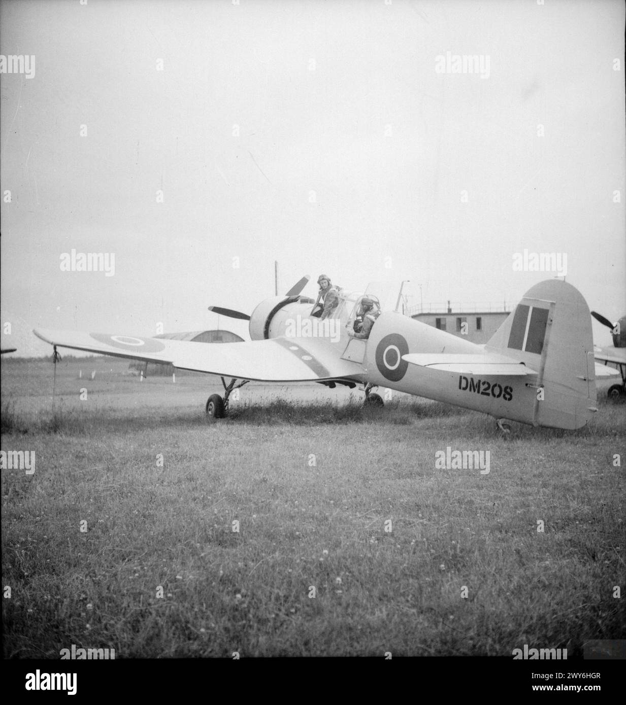 ROYAL AIR FORCE FLYING TRAINING COMMAND, 1940-1945. - A flying ...