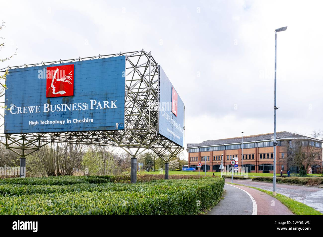 Crewe hi-res stock photography and images - Alamy