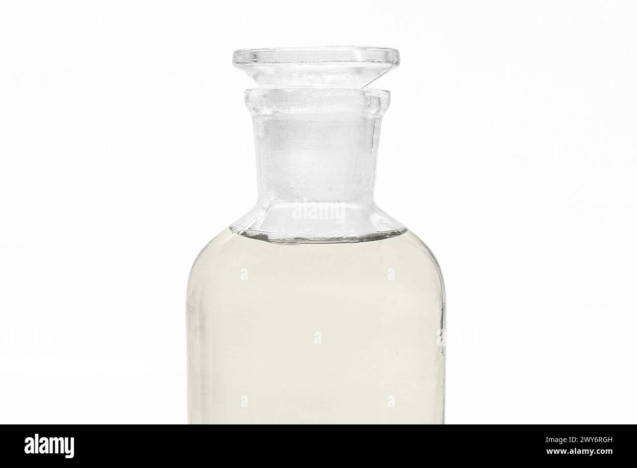 Liquid pesticide Diethyltoluamide DEET 99 TC for mosquito repellent