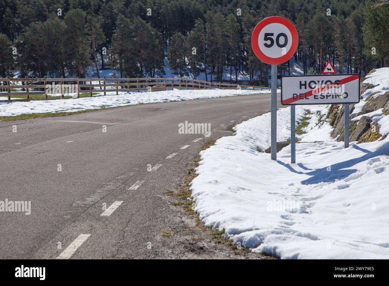 Hoyos del Espino road exit, Avila, Castile and Leon, Spain. Snowy landscape Stock Photo