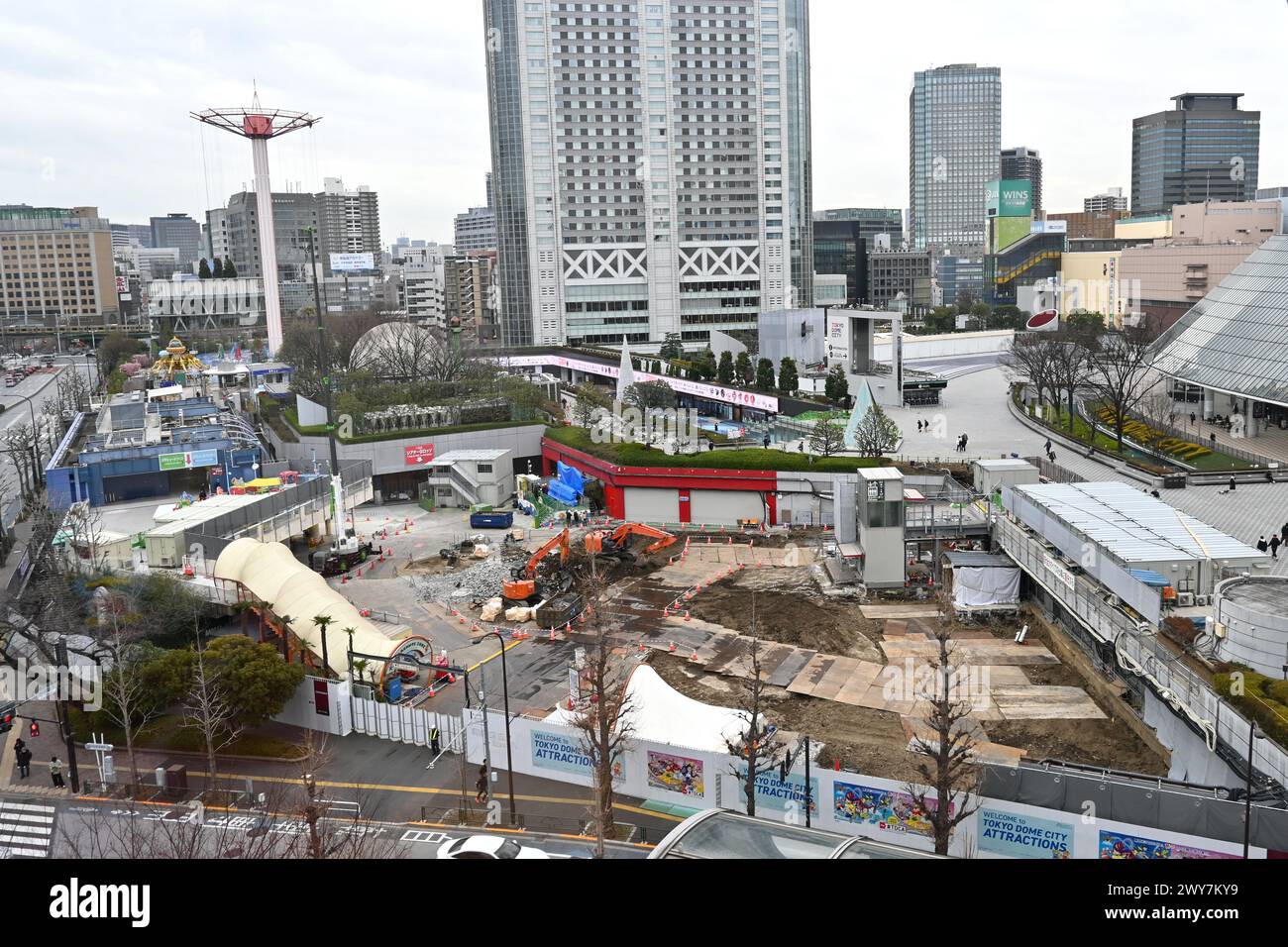 Tokyo Dome City undergoing renovations – Koraku, Bunkyo City, Tokyo ...