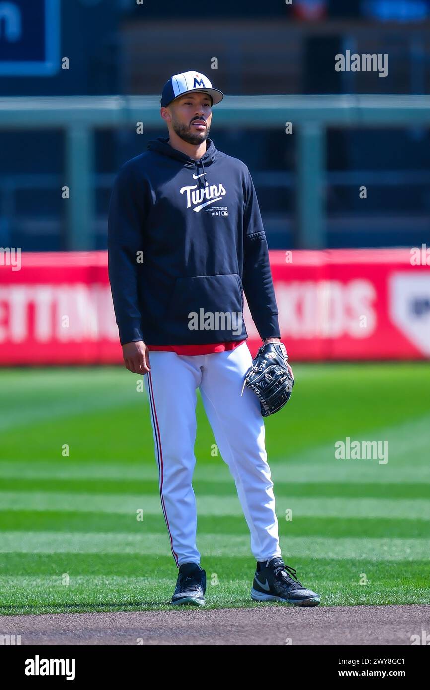 Minneapolis, Minnesota, USA. 4th Apr, 2024. Minnesota Twins shortstop ...