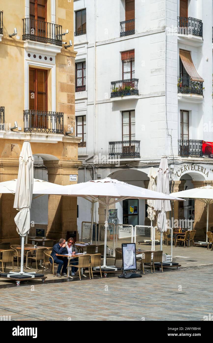 Outdoor plaza mayor hi-res stock photography and images - Alamy