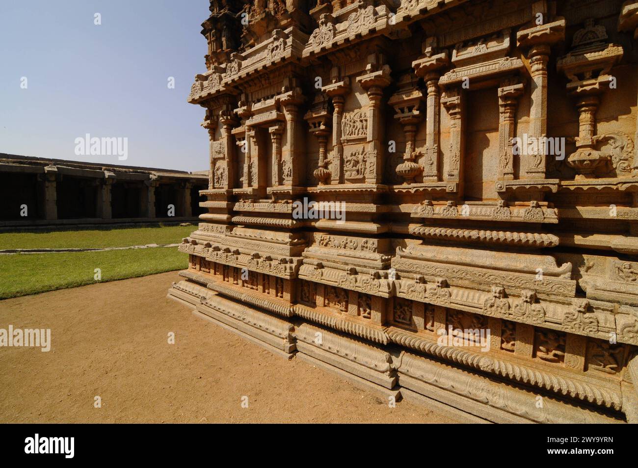 Outer wall of the Amman shrine, Hazara Rama Temple, Royal Center Royal