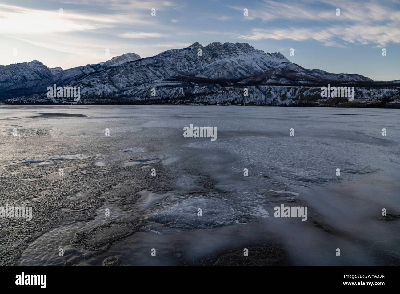 Frozen Athabasca River at Talbot Lake with mountains, Jasper National Park, UNESCO World Heritage Site, Alberta, Canadian Rockies, Canada, North Ameri Stock Photo