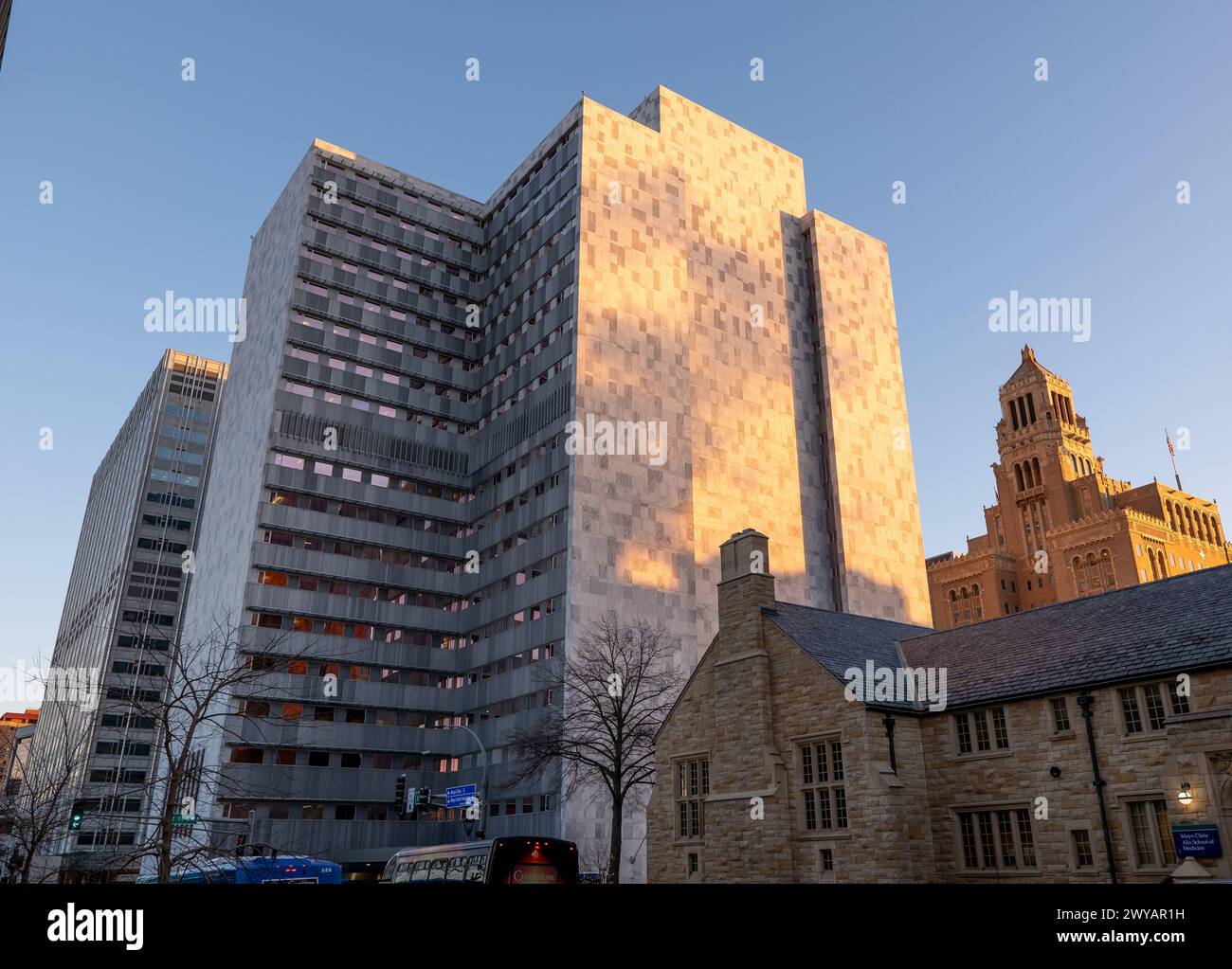 ROCHESTER, MN – 14 DEC 2023: Early morning sunshine on upper floors of the Mayo Building in Minnesota. Stock Photo