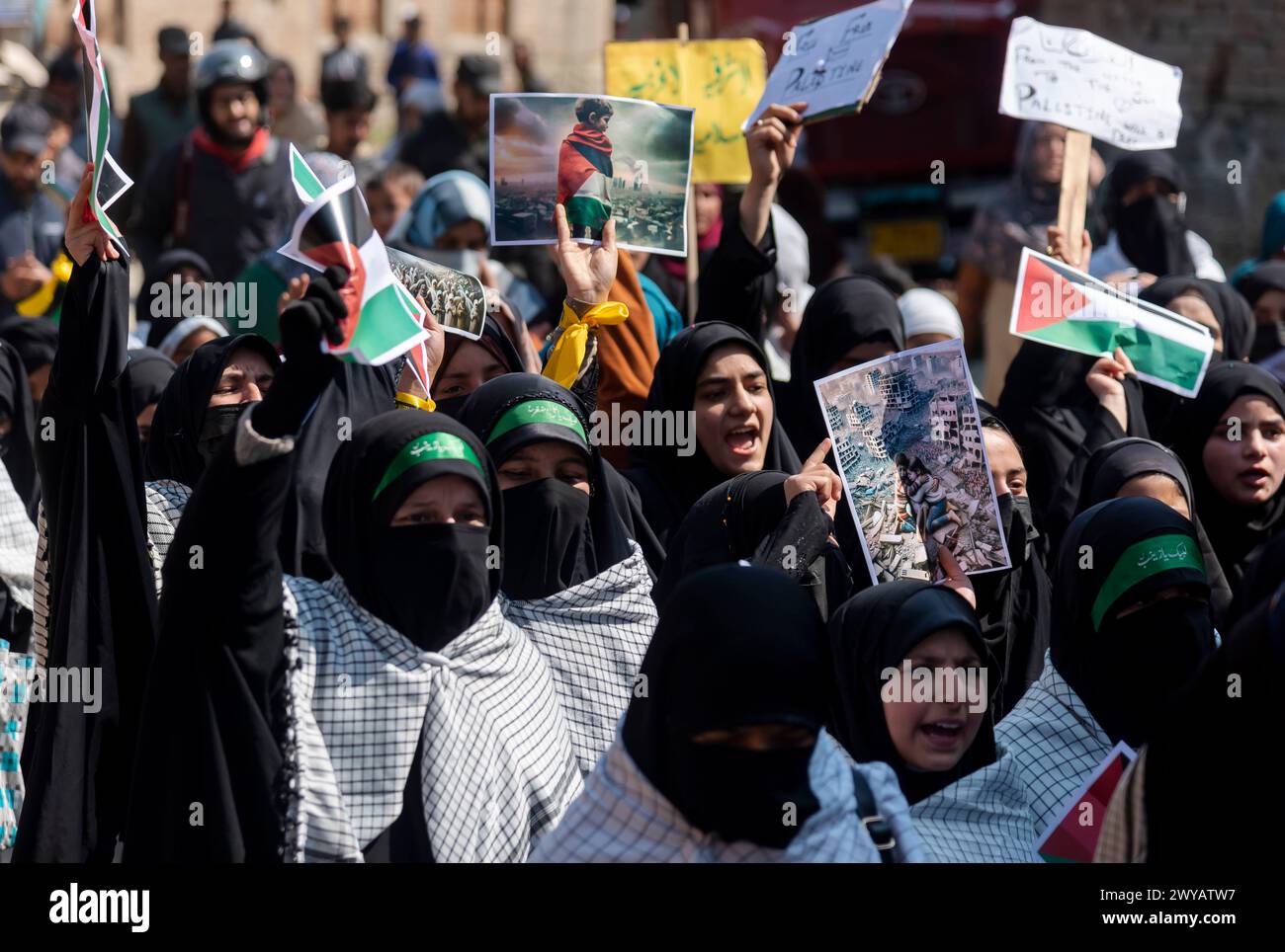 Srinagar, India. 05th Apr, 2024. Kashmiri Muslim women shout Anti ...