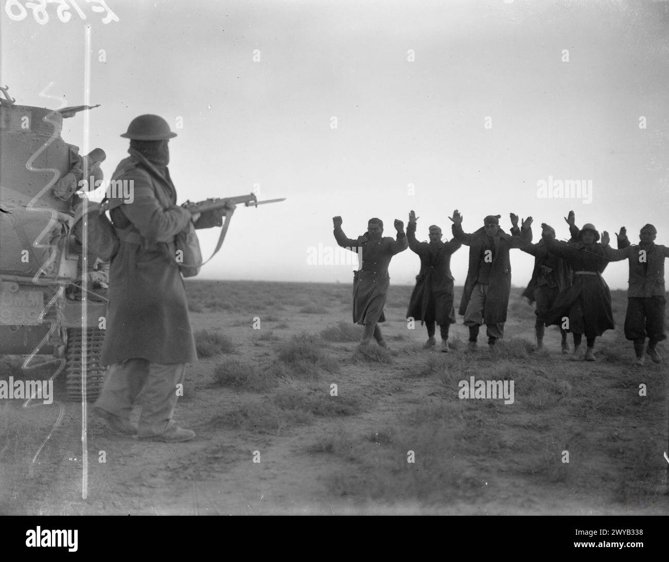 ITALIAN PRISONERS OF WAR IN THE WESTERN DESERT, JANUARY 1941 - Italian ...