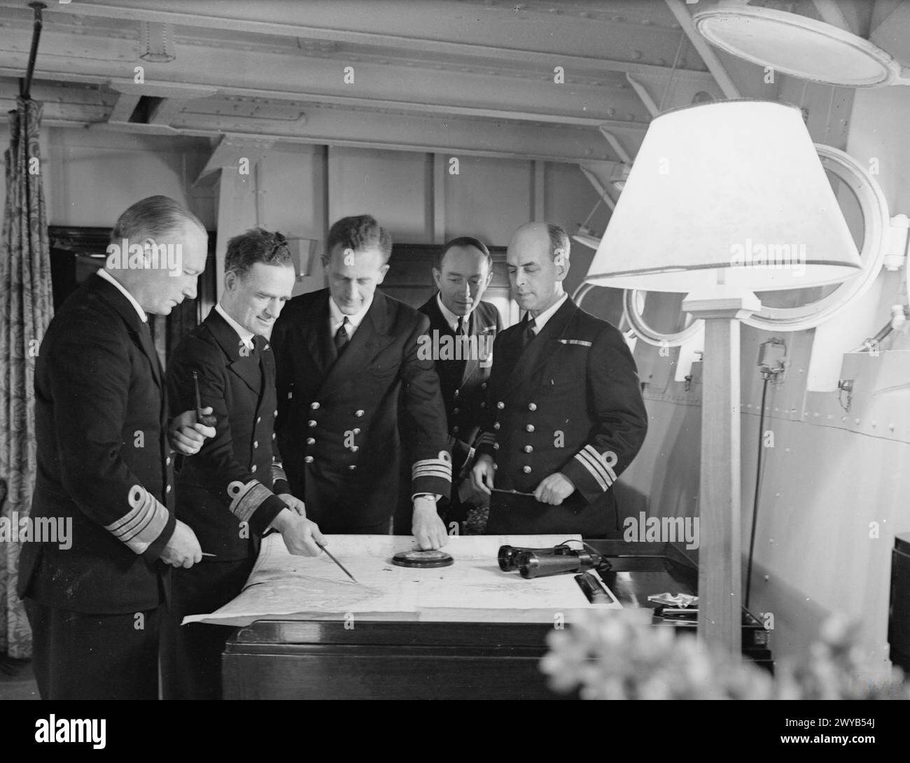 INCIDENTS IN AN ADMIRAL'S DAY THE CINC OF THE BRITISH HOME FLEET