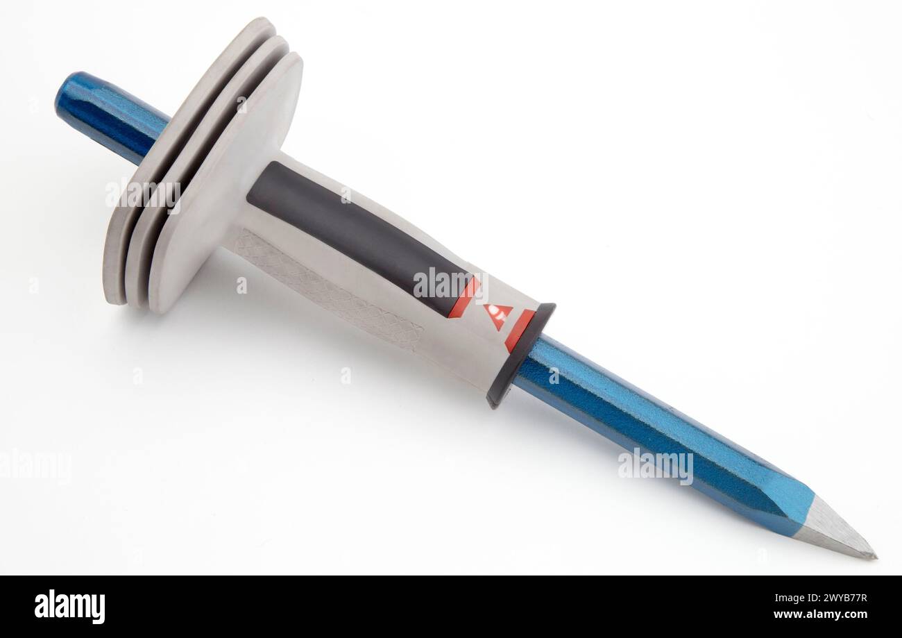 Bull point chisel hi-res stock photography and images - Alamy