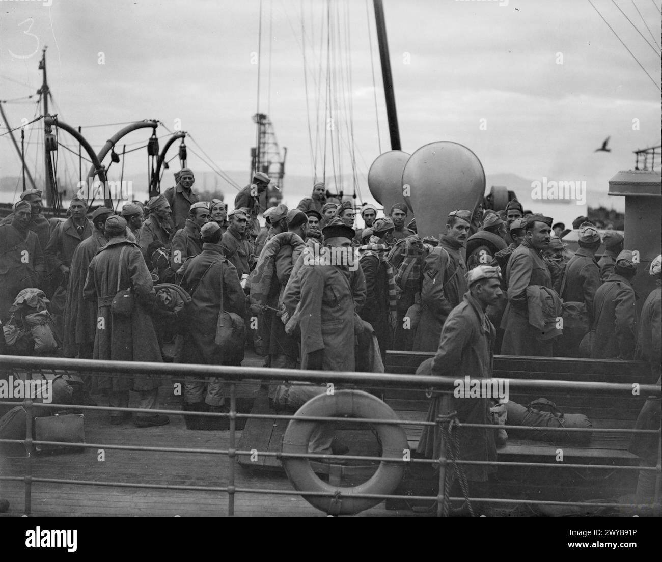 Italian prisoners of war arrive at Greenock on 23 October 1941 ...