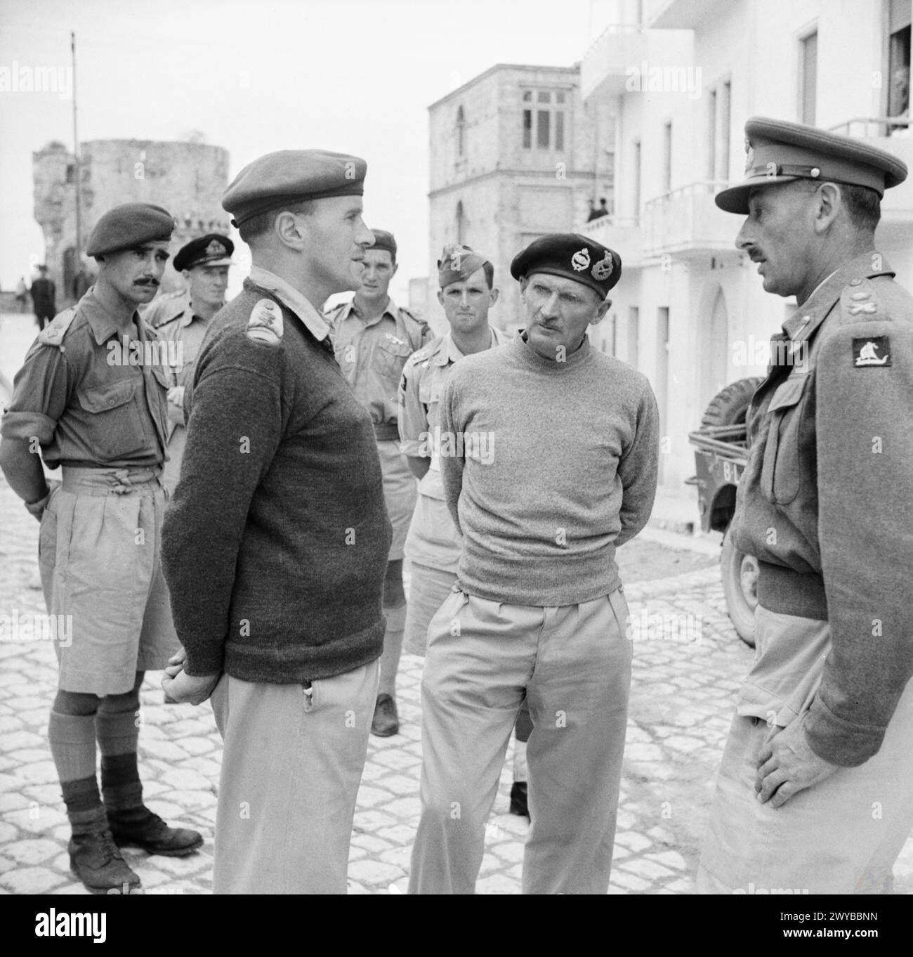 monty-inspects-special-service-and-commando-troops-original-wartime