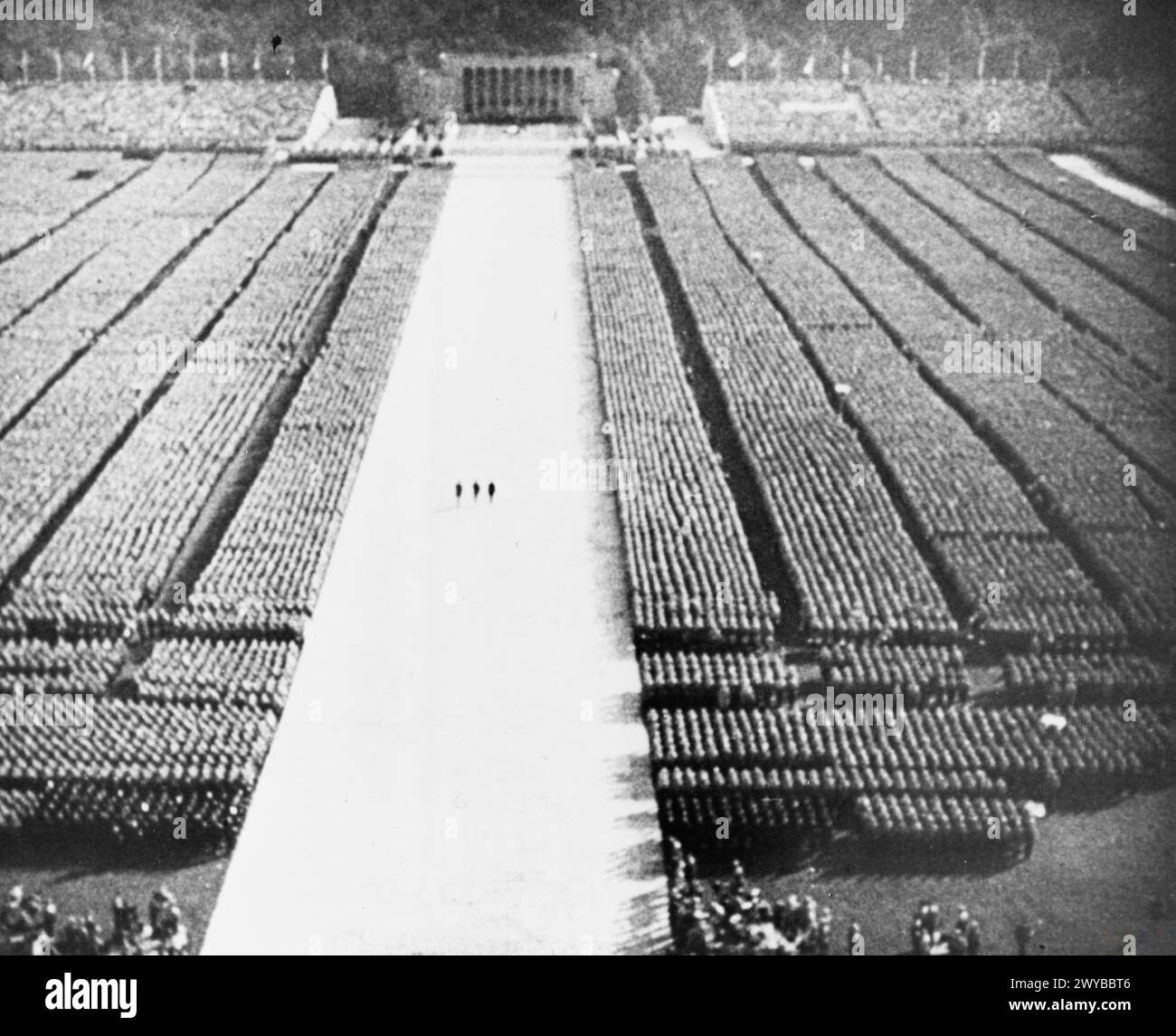 Wartime scene from world hi-res stock photography and images - Alamy