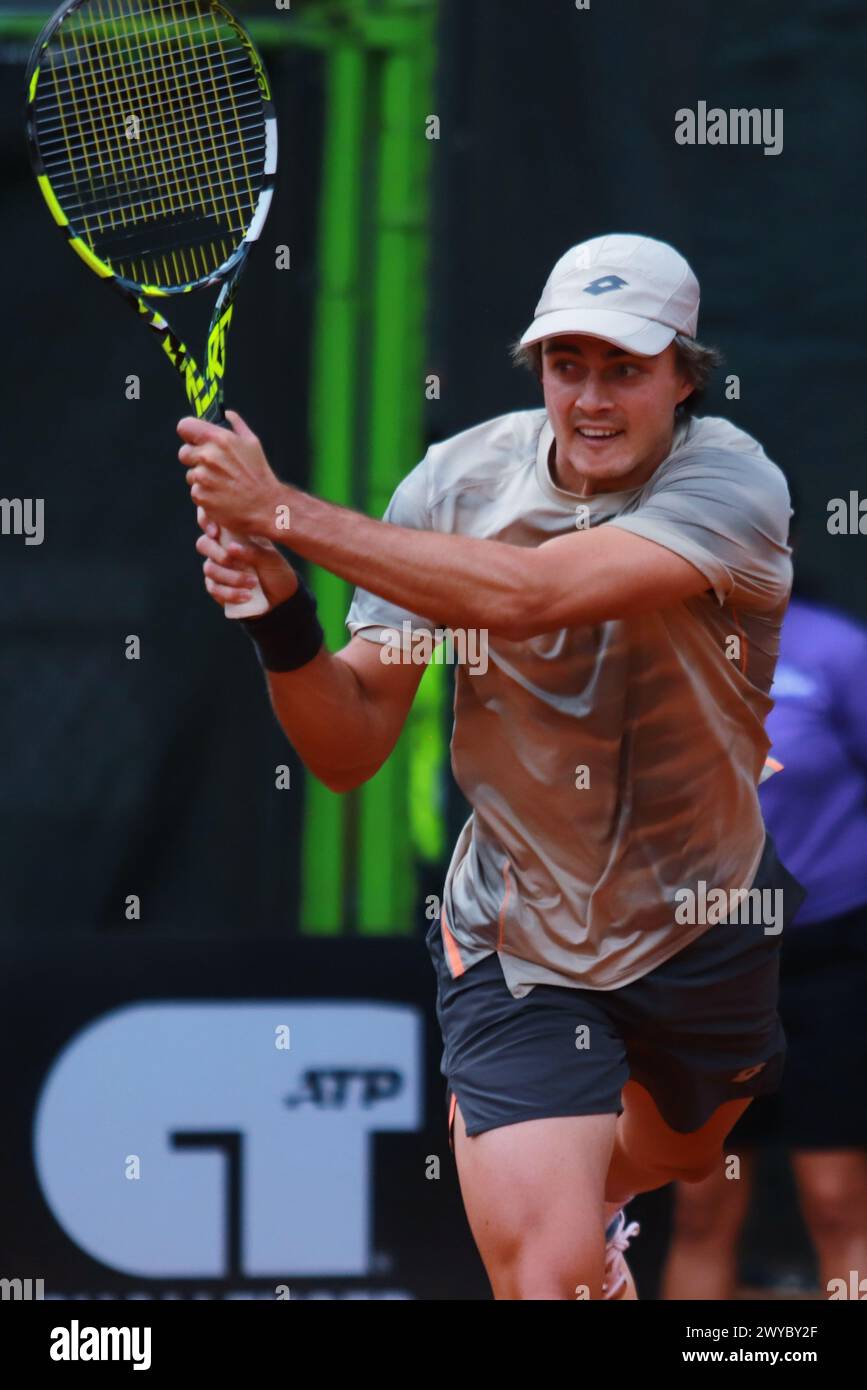 Mexico City, Mexico. 04th Apr, 2024. April 4, 2024, Mexico City, Mexico: Adam Walton of Australia returns a shot to Matías Soto of Chile and Marc Kiger of United States during a dubles match of the Mexico City Open at Deportivo Chapultepec. Tristan Schoolkate/ Adam Walton defeated Mac Kiger/ Matías 2 sets to 1. on April 4, 2024 in Mexico City, Mexico. (Photo by Carlos Santiago/ Eyepix Group/Sipa USA) Credit: Sipa USA/Alamy Live News Stock Photo