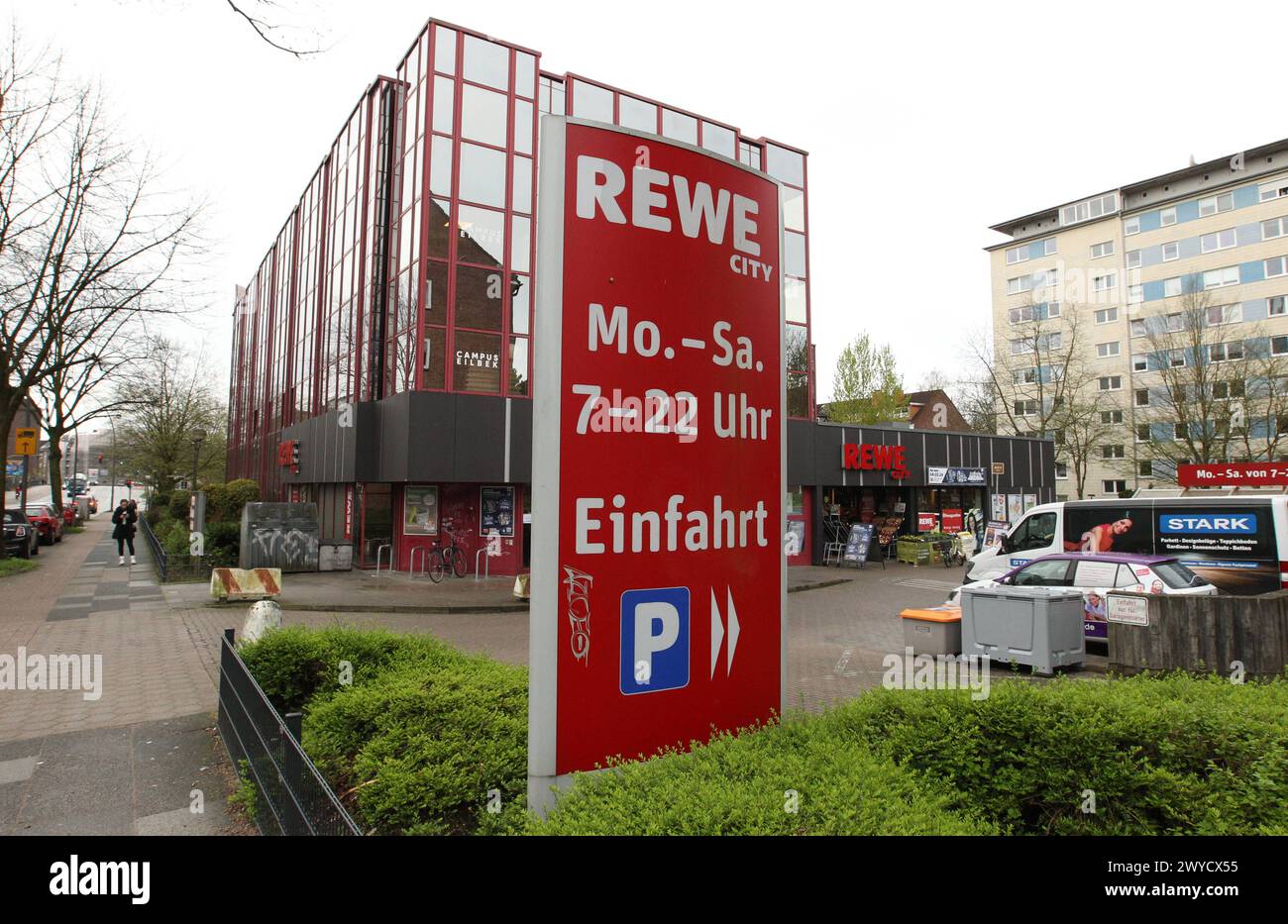 Hummer Rewe Filiale von Rewe am Hammer Steindamm. Hamm Hamburg *** Branch of Rewe ...