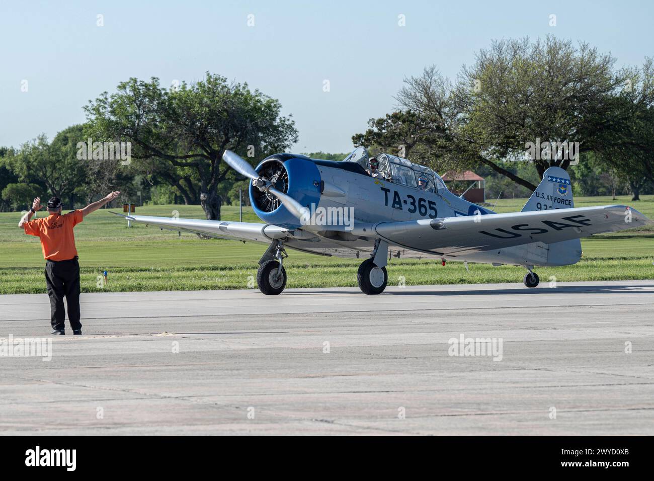 Pilots taxi their planes during The Great Texas Airshow April 5, 2024