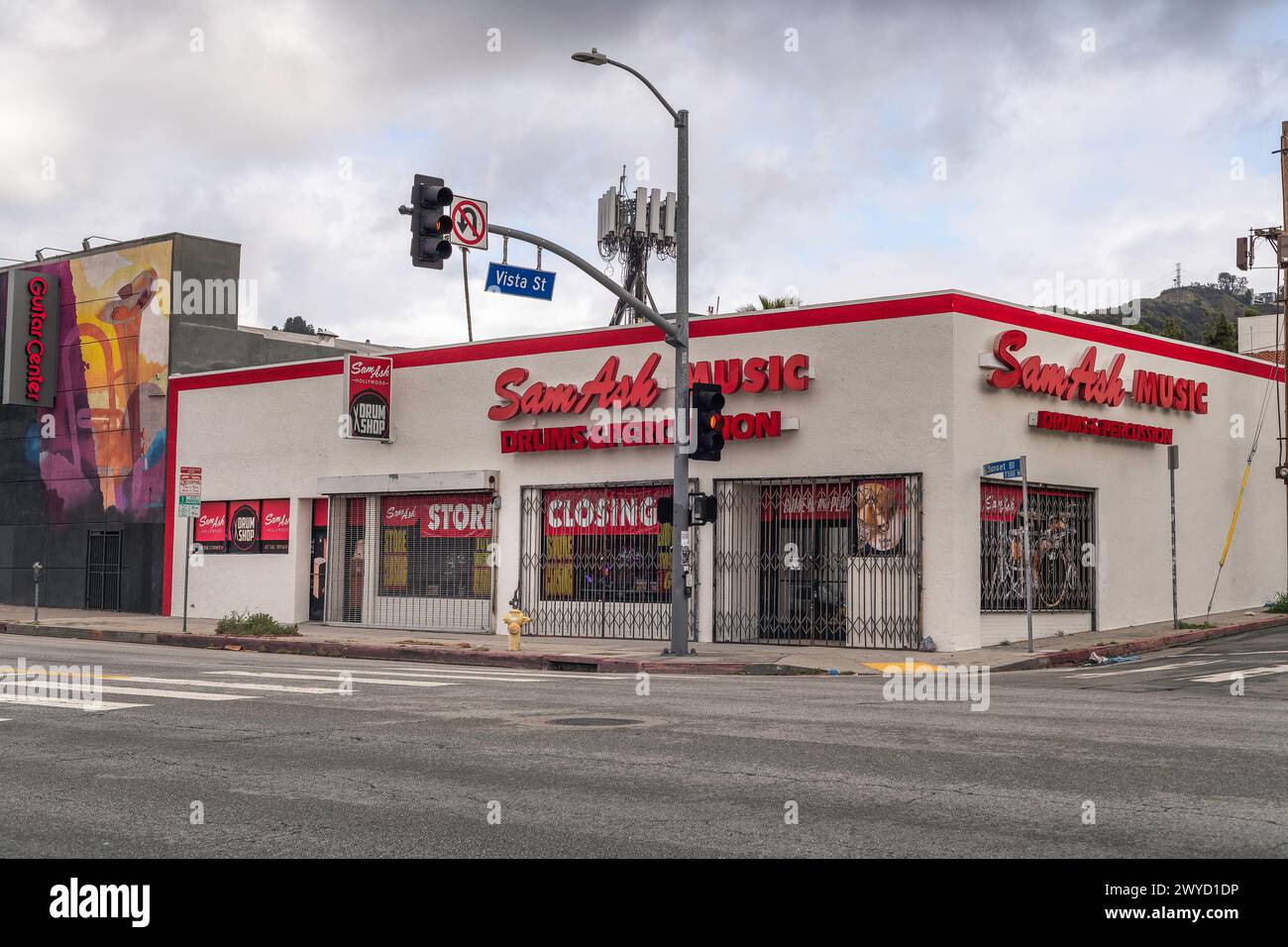 Los Angeles, CA, USA – April 5, 2024: Exterior of Sam Ash Music store on Sunset boulevard advertises its store closure in Los Angeles, CA. Stock Photo