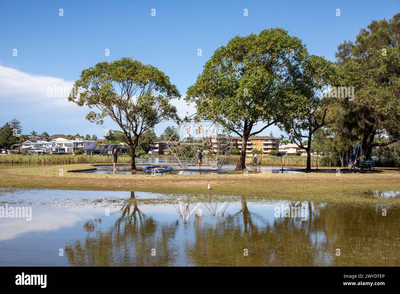 Saturday 6th April 2024. Sydney has been hit with a deluge of rain over the past 48 hours, with some areas including Penrith receiving the heaviest rainfall ever, In Narrabeen residents around Narabeen lagoon, pictured, have been asked to evacuate due to rising water levels from Narrabeen lake on Sydney northern beaches., where over 150mm of rain has fallen. There have been over 50 flood watches along rivers in New South Wales and Warragamba dam is expected to spill.  Credit Martin Berry @alamy live news. Stock Photo