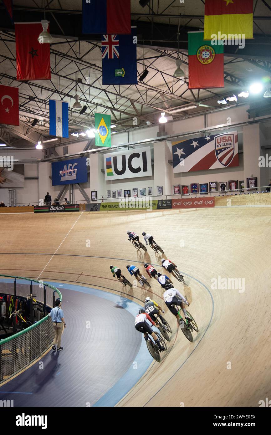 Los Angeles, California, 5 April 2024, Riders in the men's points race