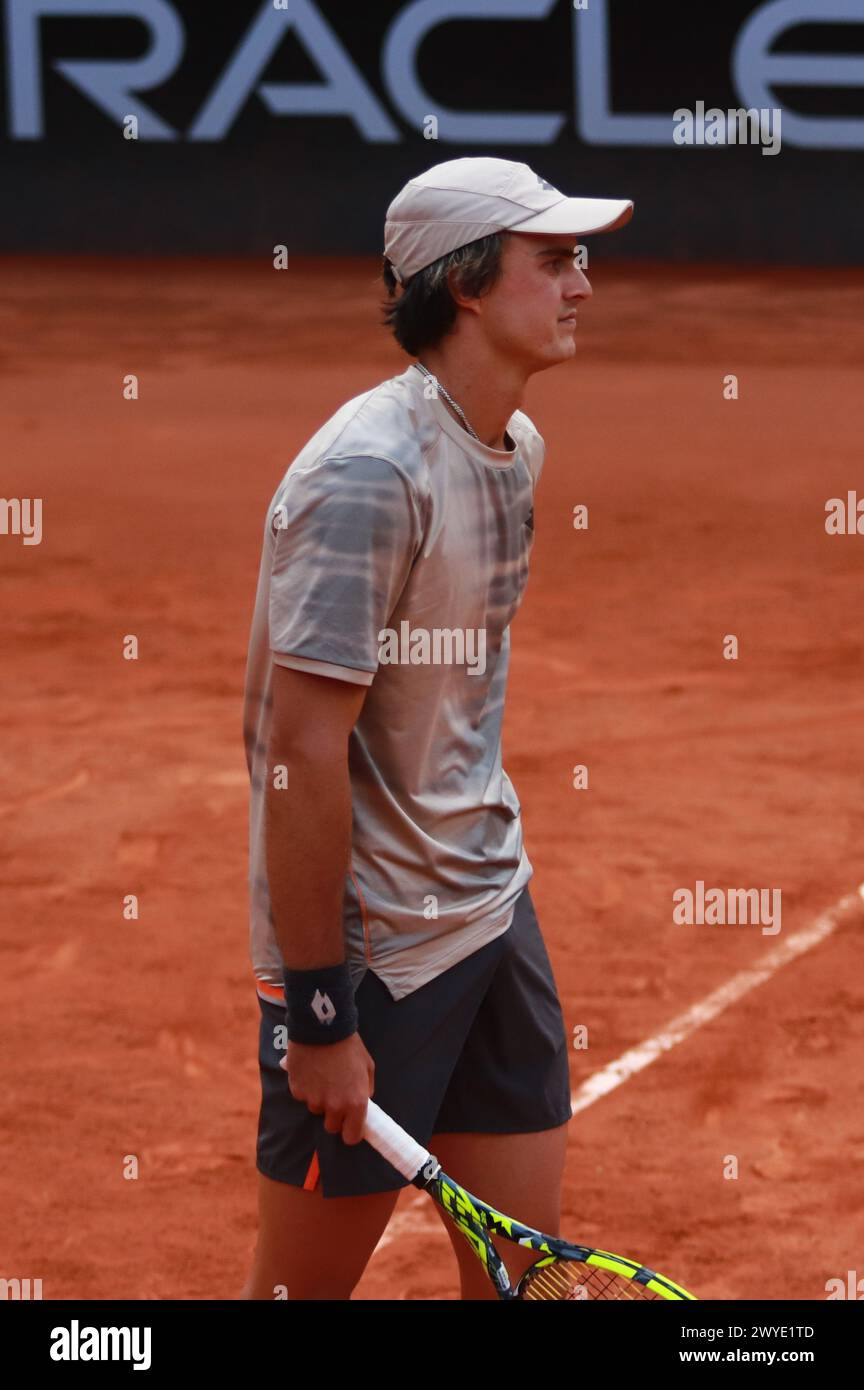Mexico City, Mexico. 05th Apr, 2024. April 5, 2024, Mexico City, Mexico: Adam Walton of Australia serves to Christian Harrison of United States and Marcus Willis of Great Britain during the Mexico City Open quarter finals match at Deportivo Chapultepec. Tristan Schoolkate/ Christian Harrison defeated Christian Harrison/ Marcus Willis 2 sets to 0. on April 5, 2024 in Mexico City, Mexico. (Photo by Carlos Santiago/ Eyepix Group/Sipa USA) Credit: Sipa USA/Alamy Live News Stock Photo