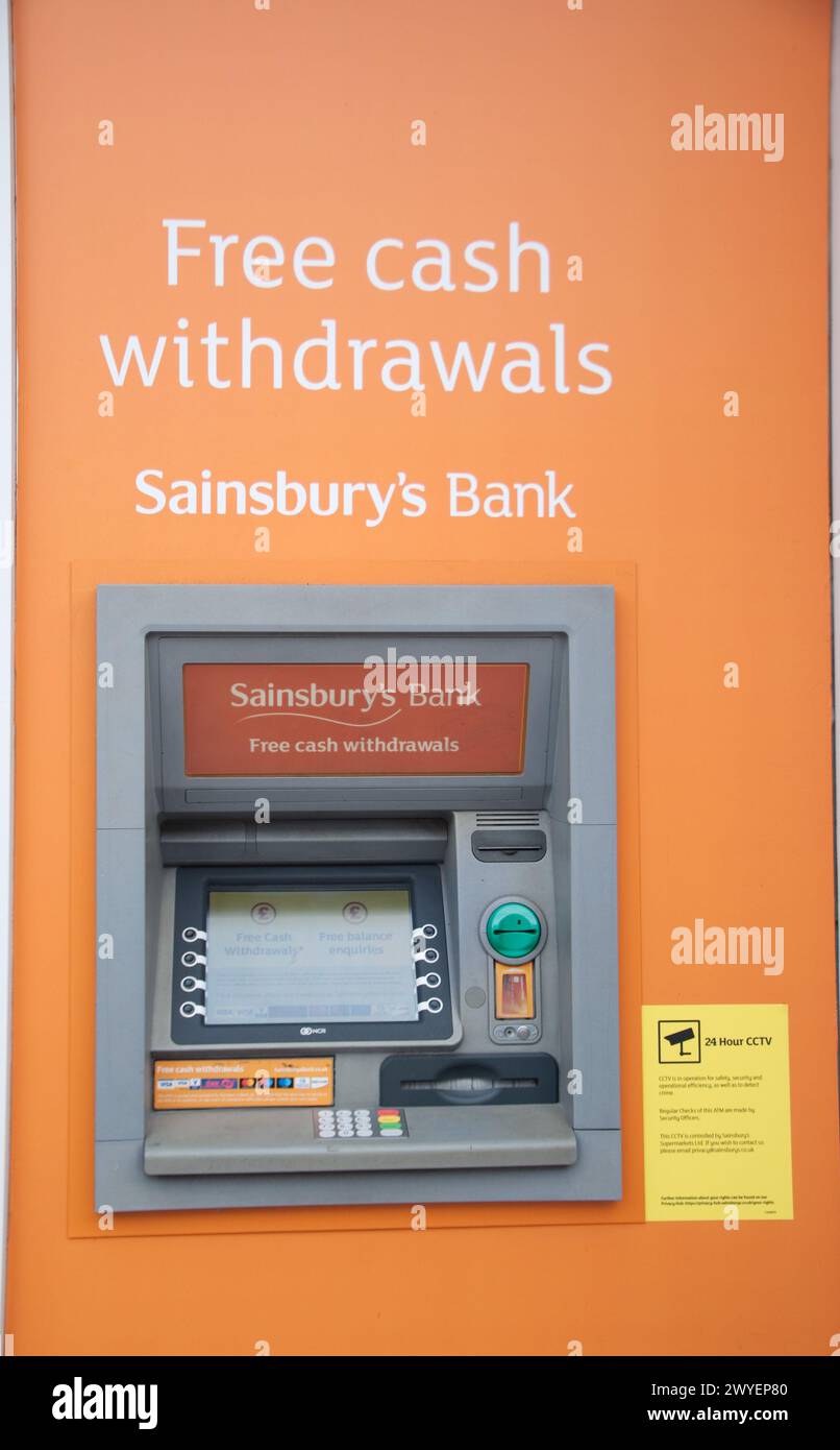 ATM, Sainsbury's Bank, Cheapside, Wood Green High Street,  Wood Green, London Borough of Haringey, Greater London, England, United Kingdom Stock Photo