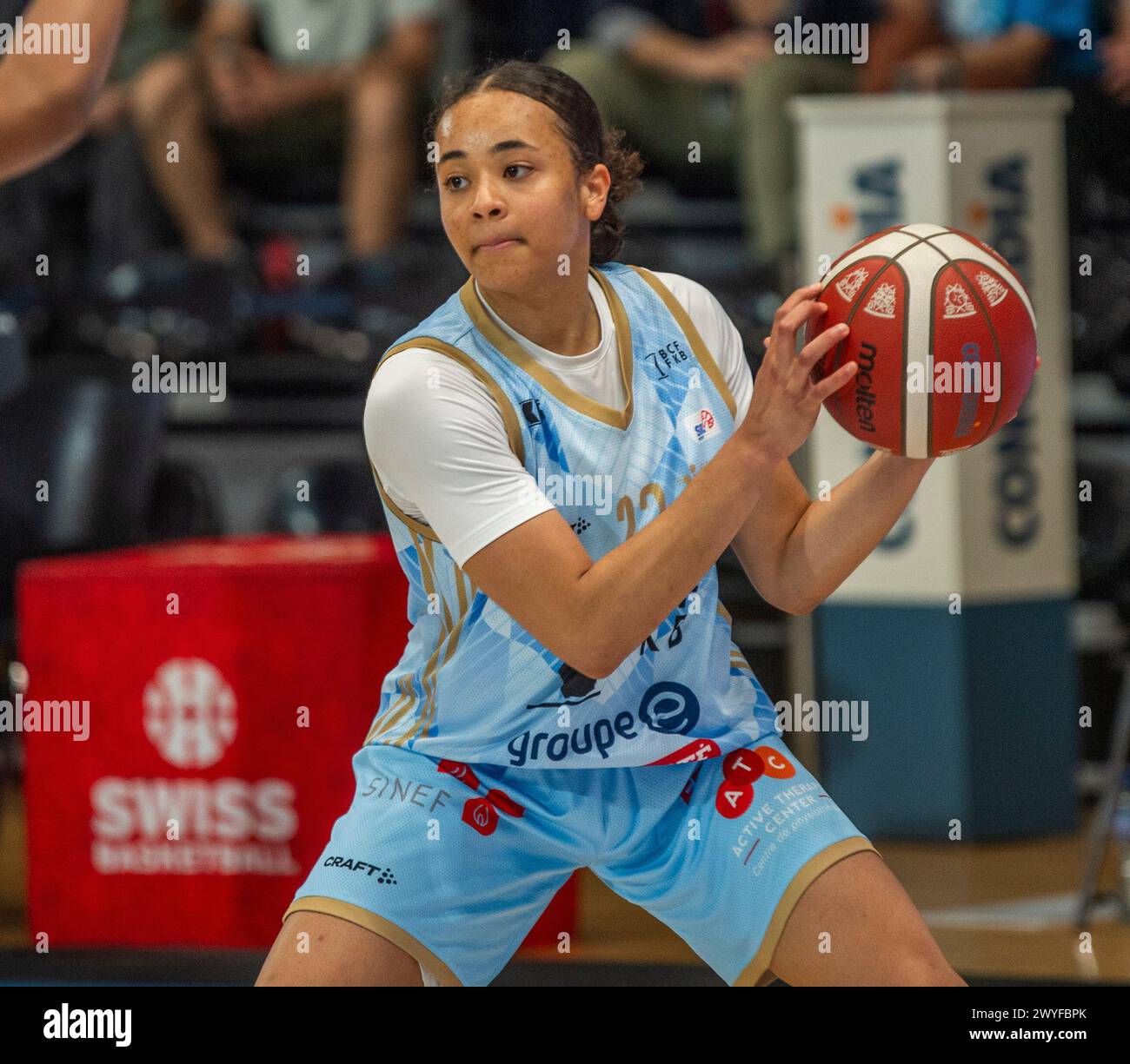 Fribourg, Fribourg, Switzerland. 6th Apr, 2024. Fribourg Switzerland, 04/06/2024: NAOMI TAKYI of BCF Elfic Fribourg #22 is in action during Patrick Baumann Swiss Cup. Patrick Baumann Swiss Cup took place at Saint-Leonard hall in Fribourg.BCF Elfic Fribourg wins 78-61. (Credit Image: © Eric Dubost/ZUMA Press Wire) EDITORIAL USAGE ONLY! Not for Commercial USAGE! Credit: ZUMA Press, Inc./Alamy Live News Stock Photo