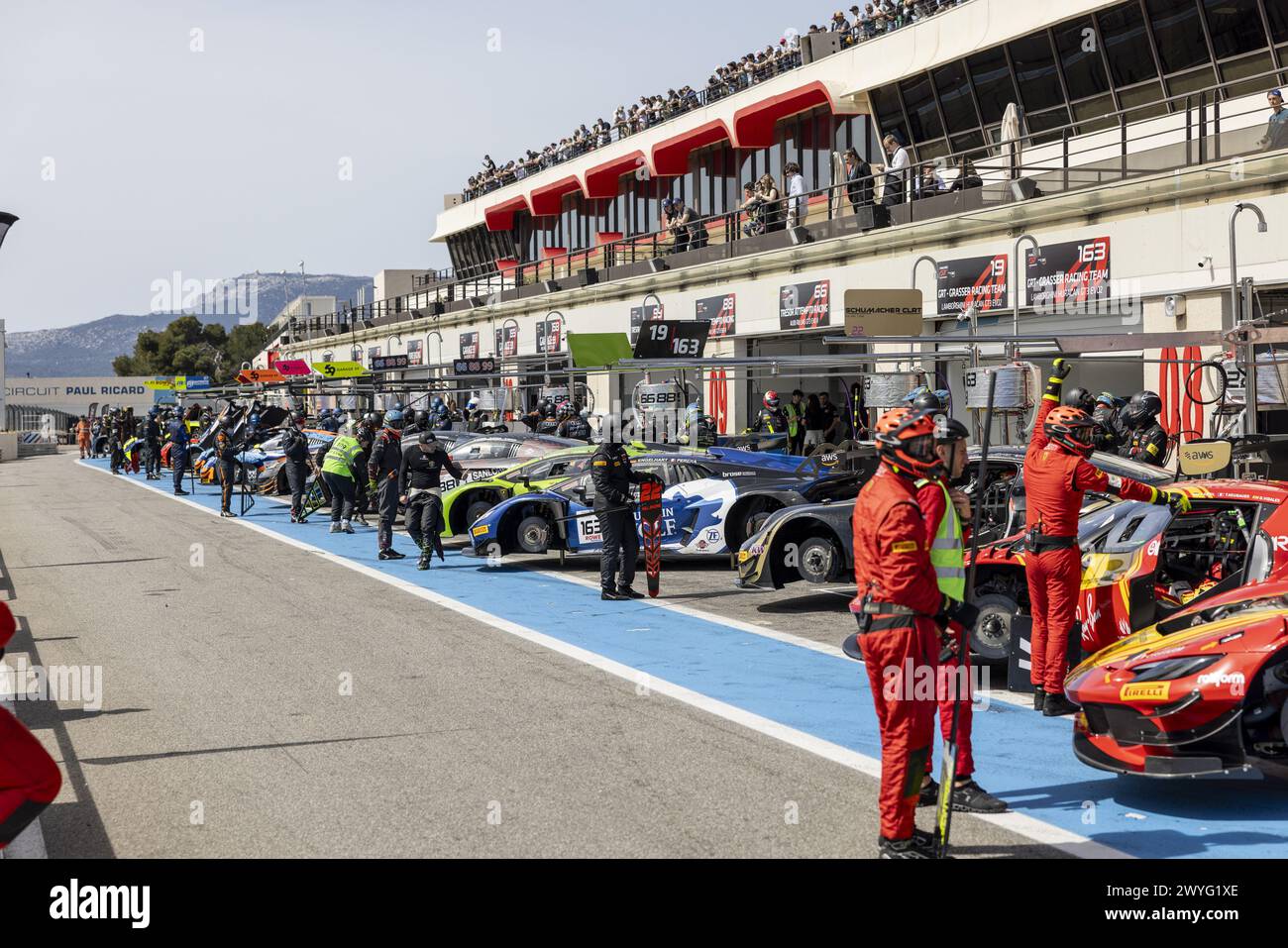 Ambiance pitlane, during the 1st round of the 2024 Fanatec GT World Challenge powered by AWS on the Circuit Paul Ricard, from April 5 to 7, 2024 in Le Castellet, France Stock Photo