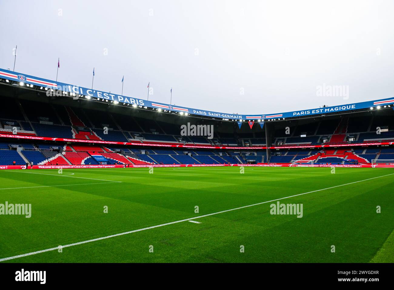 Paris, France. 06th Apr, 2024. PARIS, FRANCE - APRIL 6: A genaral interior overview of the pitch and stands of Parc des Princes prior to the Ligue 1 Uber Eats match between Paris Saint-Germain and Clermont Foot 63 at Parc des Princes on April 6, 2024 in Paris, France. (Photo by Matthieu Mirville/BSR Agency) Credit: BSR Agency/Alamy Live News Stock Photo