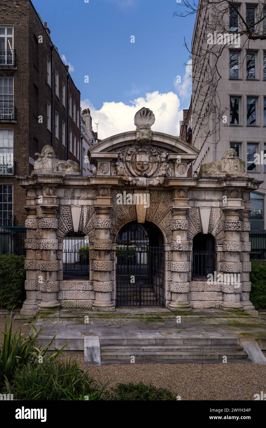 Buckingham watergate hires stock photography and images Alamy