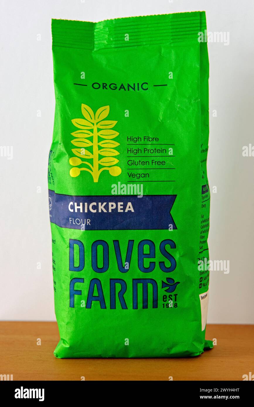 Packet of Doves Farm organic chickpea flour against white background Stock Photo